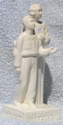 Photo of statue NVV action 1939